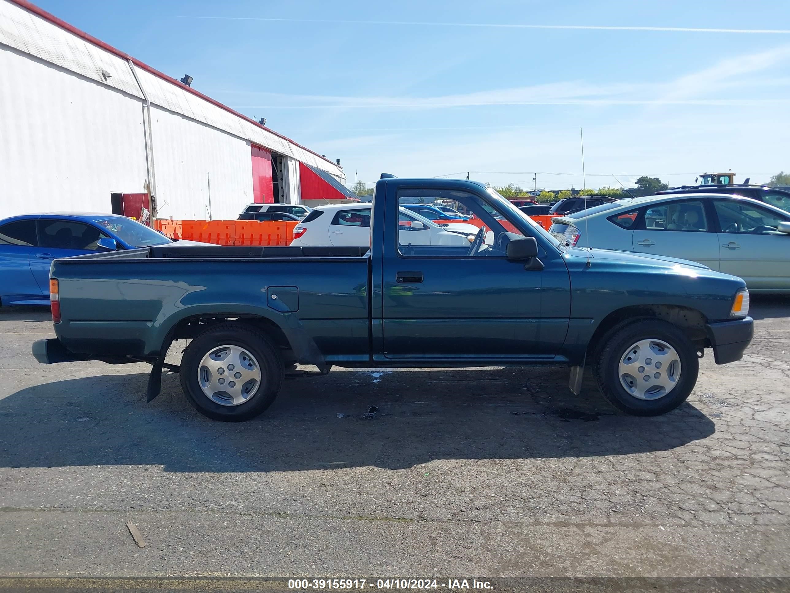 Photo 12 VIN: 4TARN81A0RZ265956 - TOYOTA PICKUP 