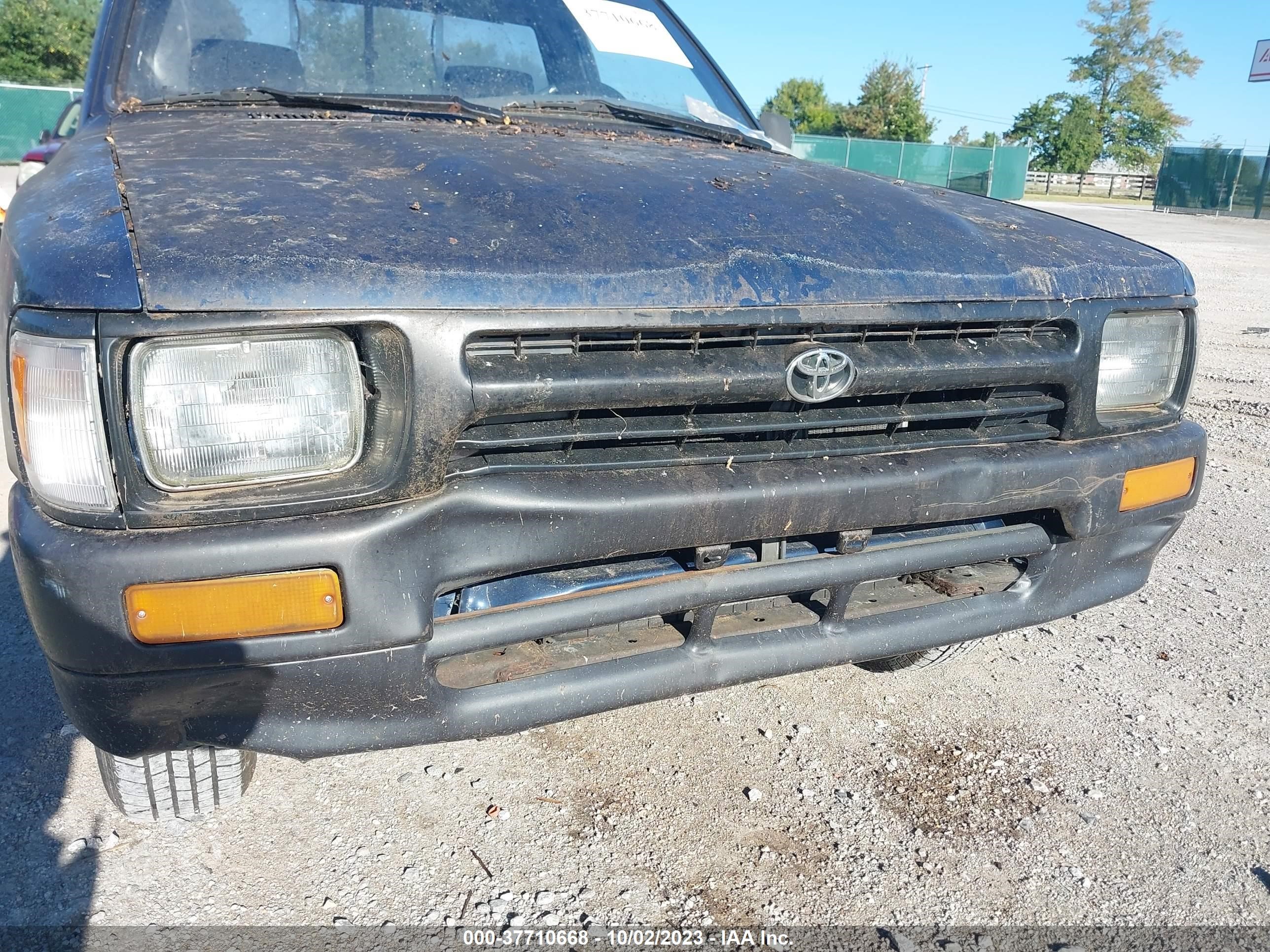 Photo 5 VIN: 4TARN81A1RZ212814 - TOYOTA PICKUP 