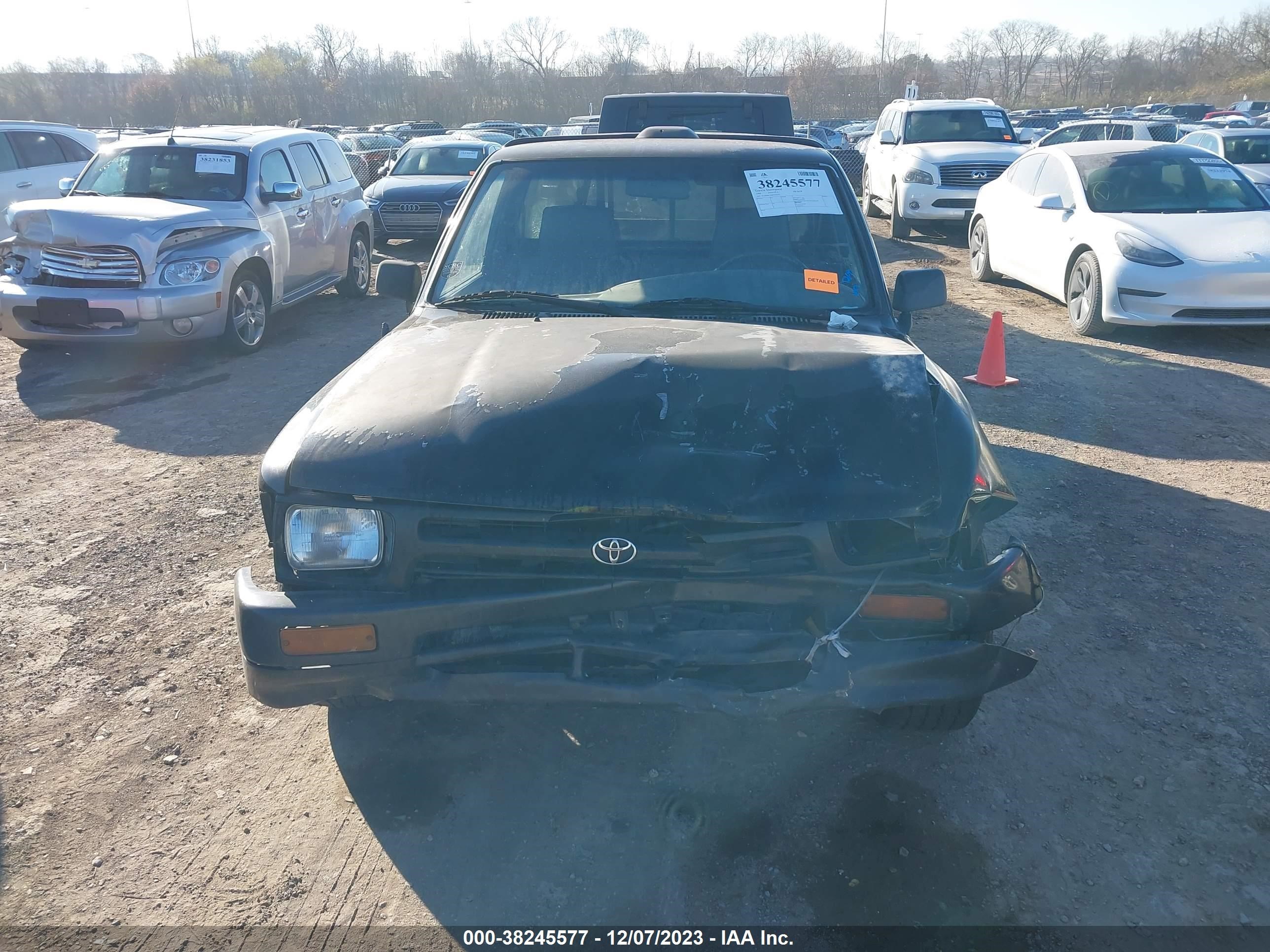 Photo 5 VIN: 4TARN81A6RZ286178 - TOYOTA PICKUP 