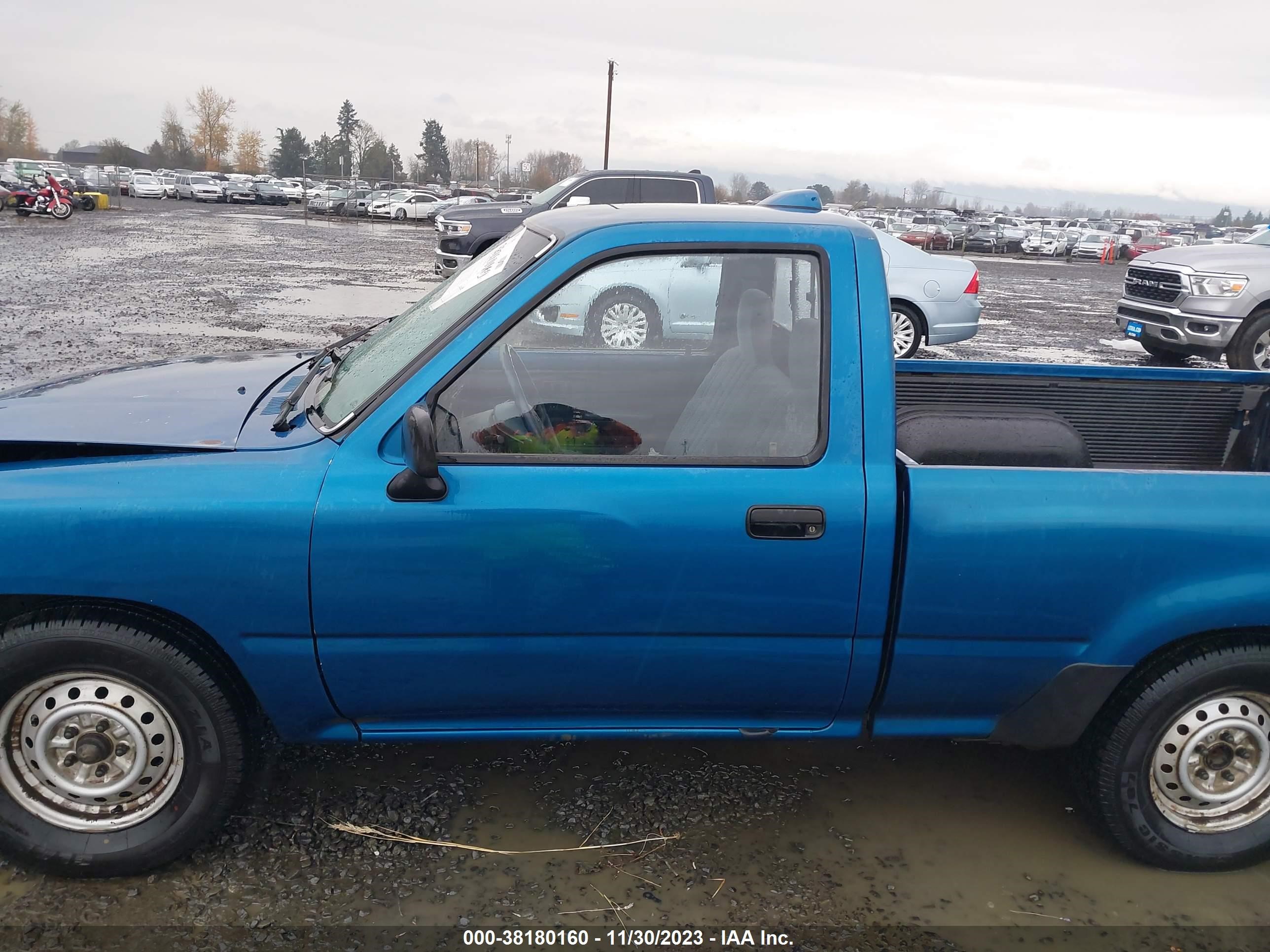 Photo 14 VIN: 4TARN81A7RZ263153 - TOYOTA PICKUP 