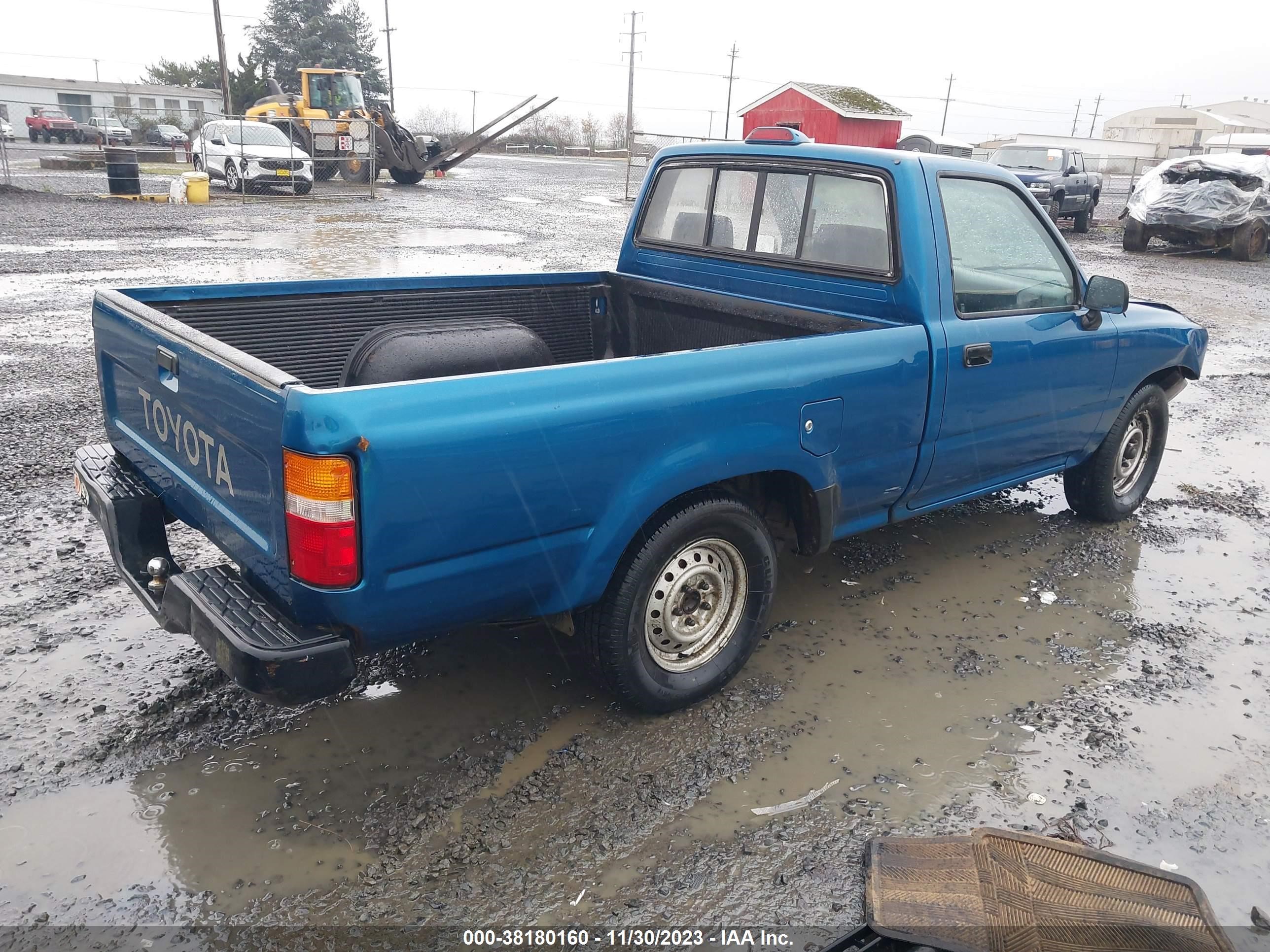 Photo 3 VIN: 4TARN81A7RZ263153 - TOYOTA PICKUP 