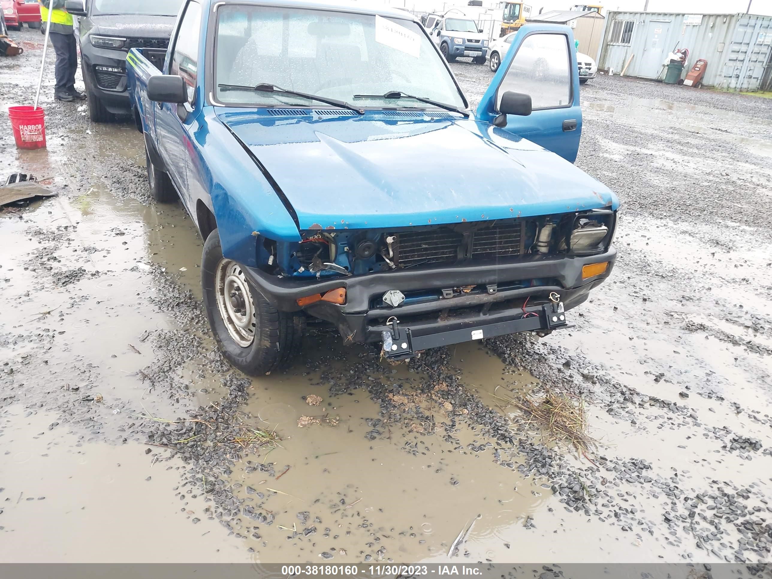 Photo 5 VIN: 4TARN81A7RZ263153 - TOYOTA PICKUP 