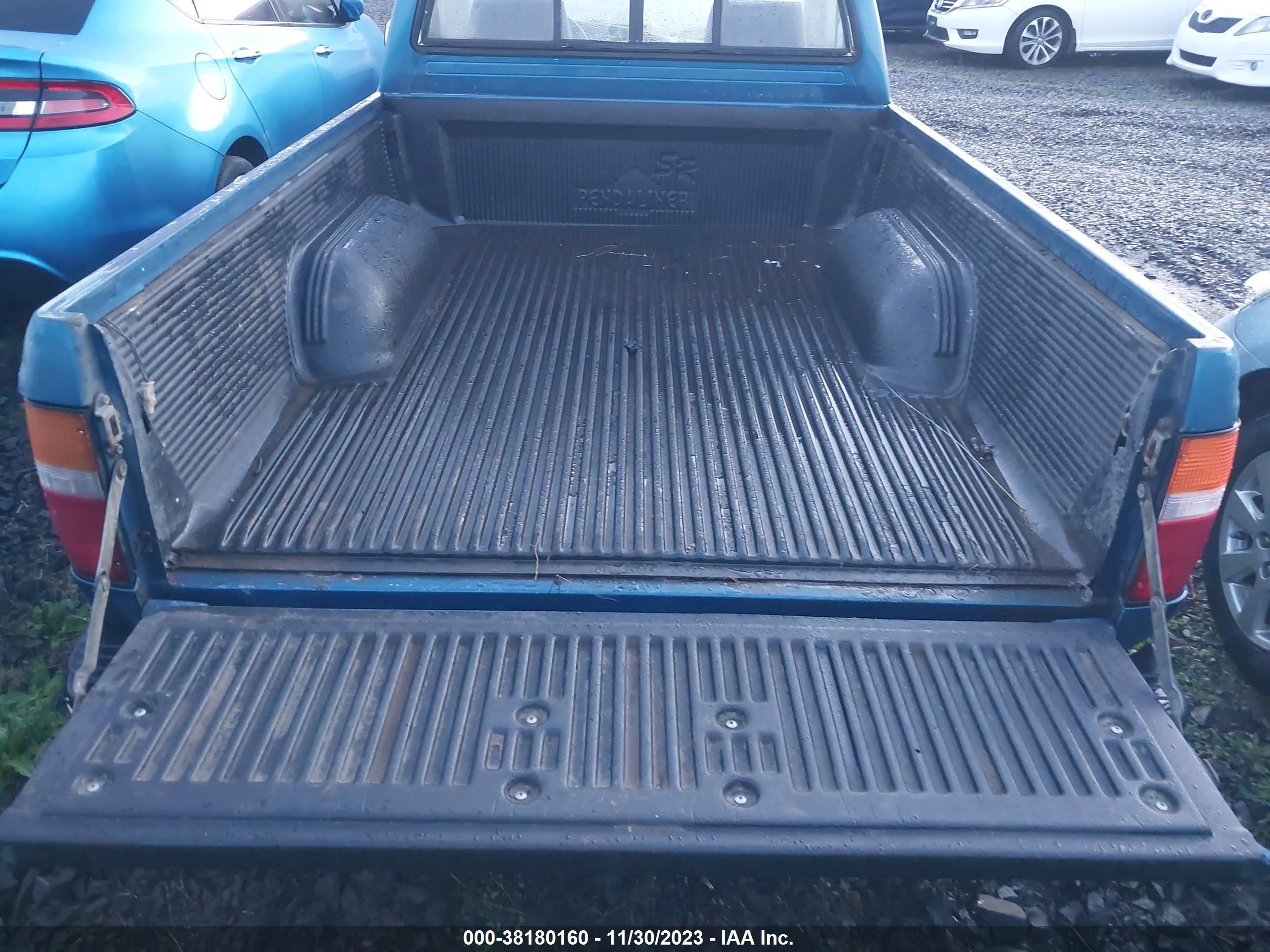 Photo 7 VIN: 4TARN81A7RZ263153 - TOYOTA PICKUP 