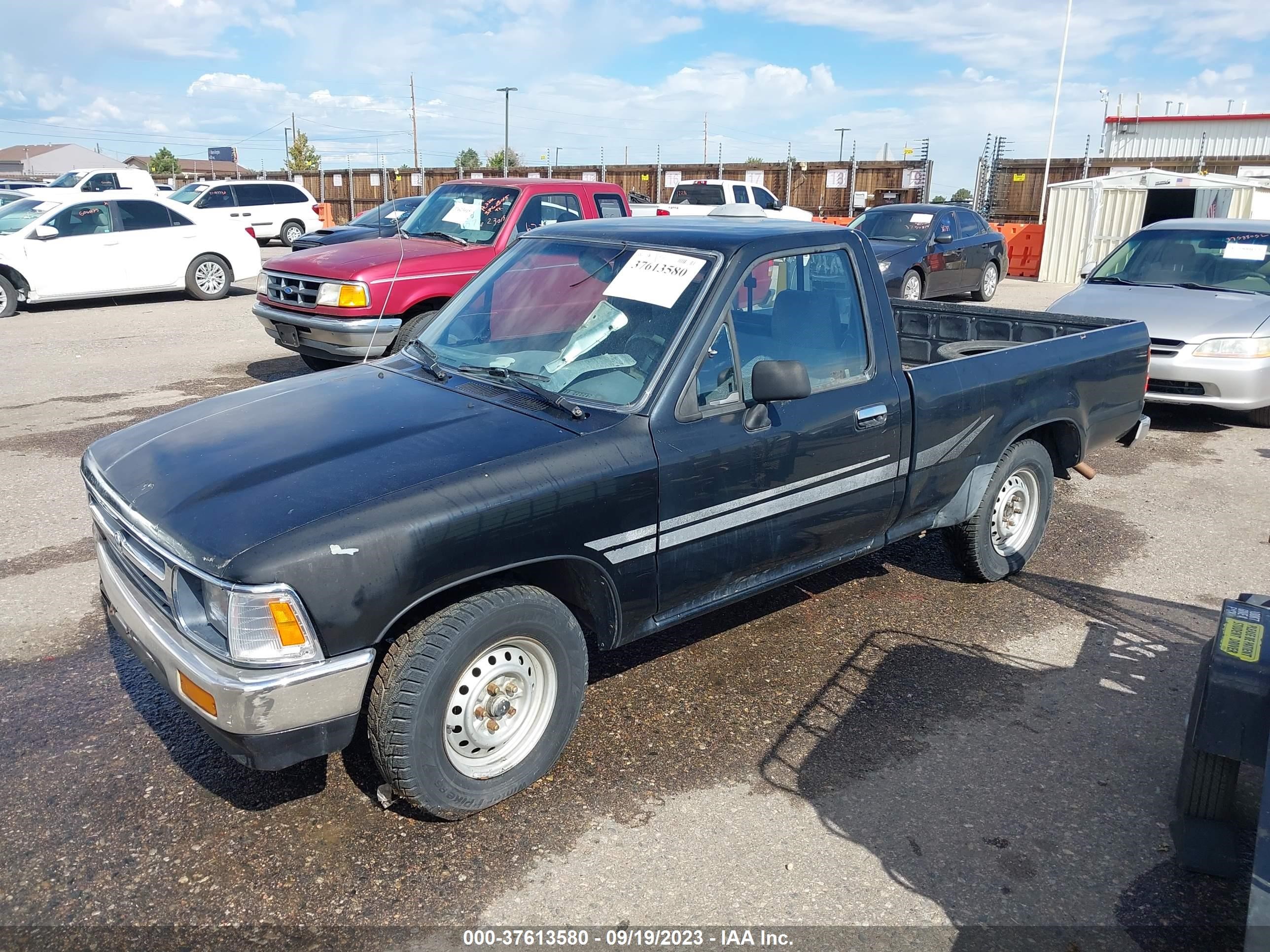 Photo 1 VIN: 4TARN81P0RZ208158 - TOYOTA PICKUP 