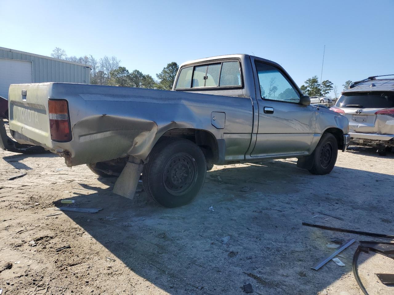 Photo 2 VIN: 4TARN81P2PZ055330 - TOYOTA PICKUP 