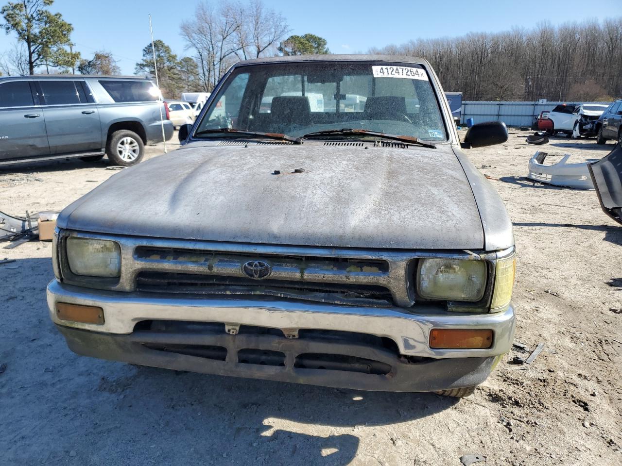 Photo 4 VIN: 4TARN81P2PZ055330 - TOYOTA PICKUP 