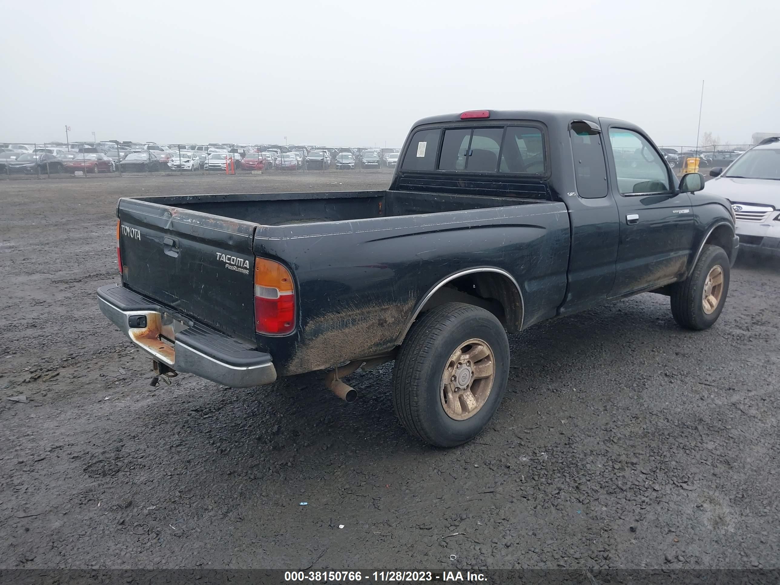 Photo 3 VIN: 4TASM92N2XZ496138 - TOYOTA TACOMA 