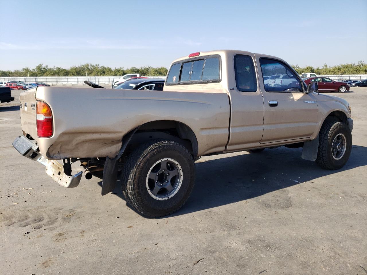 Photo 2 VIN: 4TASM92N3WZ163140 - TOYOTA TACOMA 