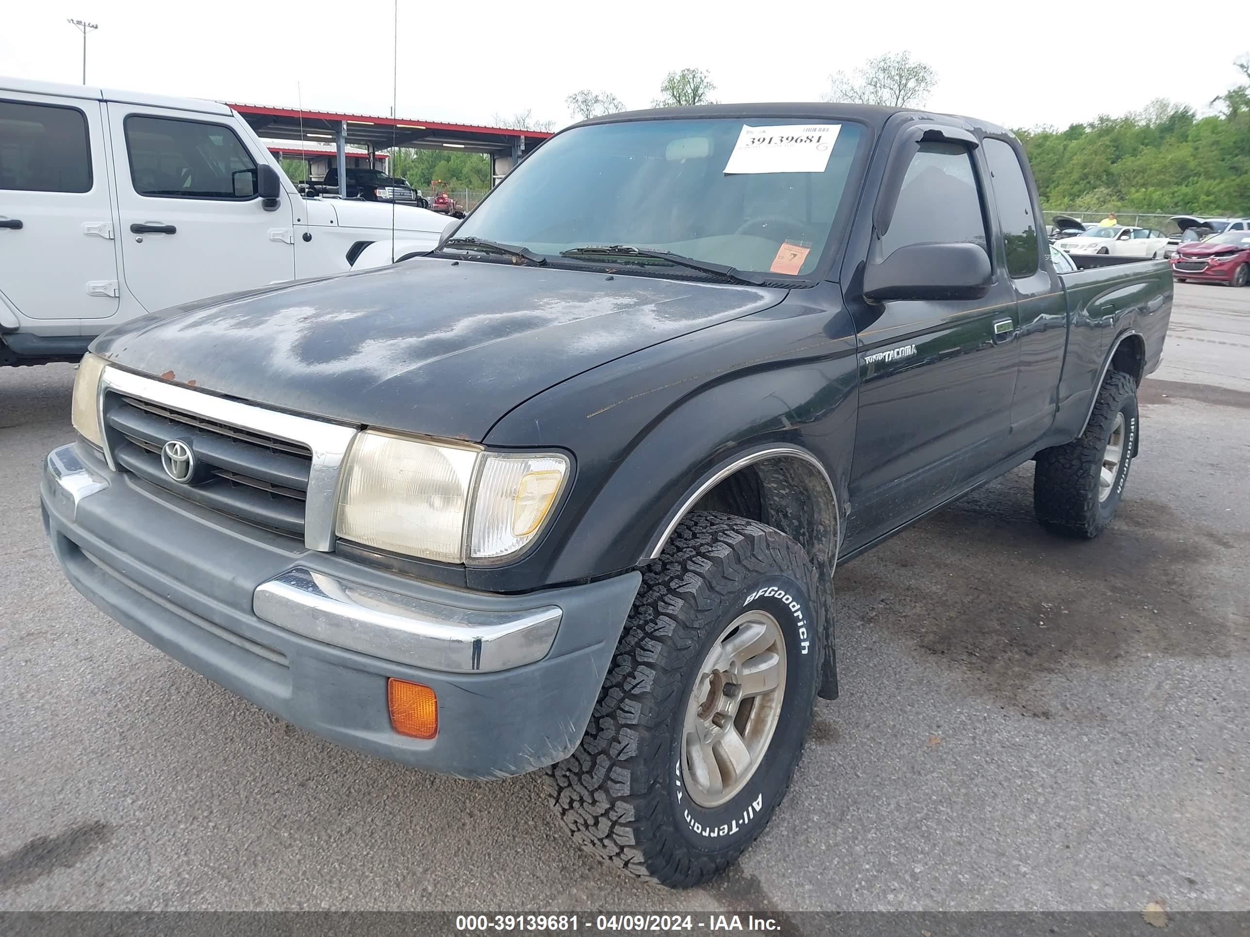 Photo 1 VIN: 4TASM92N3YZ575044 - TOYOTA TACOMA 