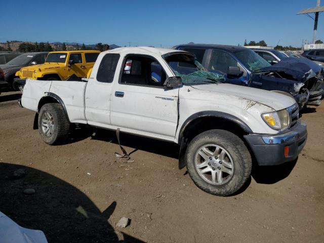 Photo 3 VIN: 4TASM92N8XZ479831 - TOYOTA TACOMA XTR 