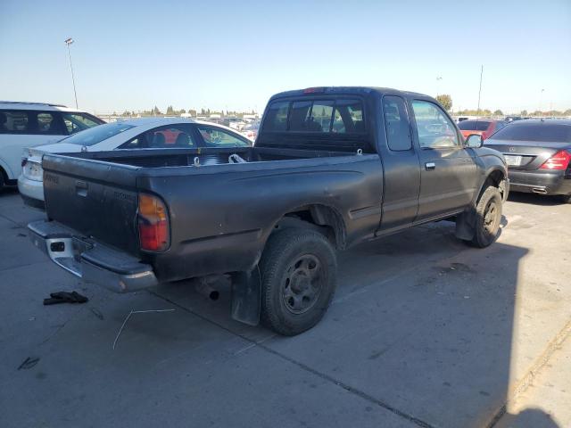 Photo 2 VIN: 4TASM92NXXZ405570 - TOYOTA TACOMA XTR 