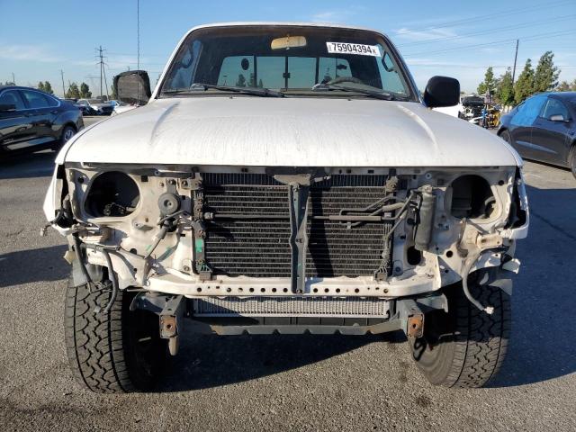 Photo 4 VIN: 4TASN92N2YZ625476 - TOYOTA TACOMA XTR 