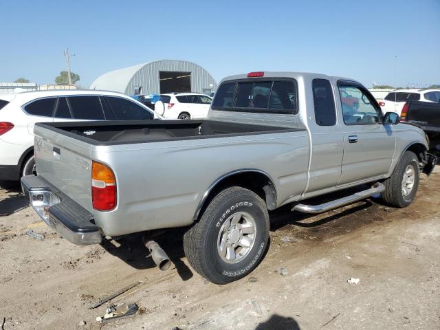 Photo 2 VIN: 4TASN92N4YZ661704 - TOYOTA TACOMA XTR 