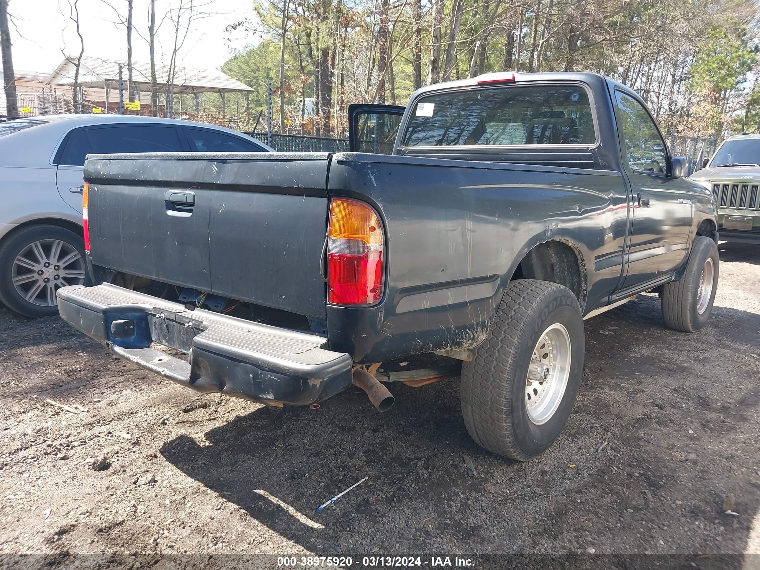 Photo 3 VIN: 4TAUN41B3SZ031019 - TOYOTA TACOMA 