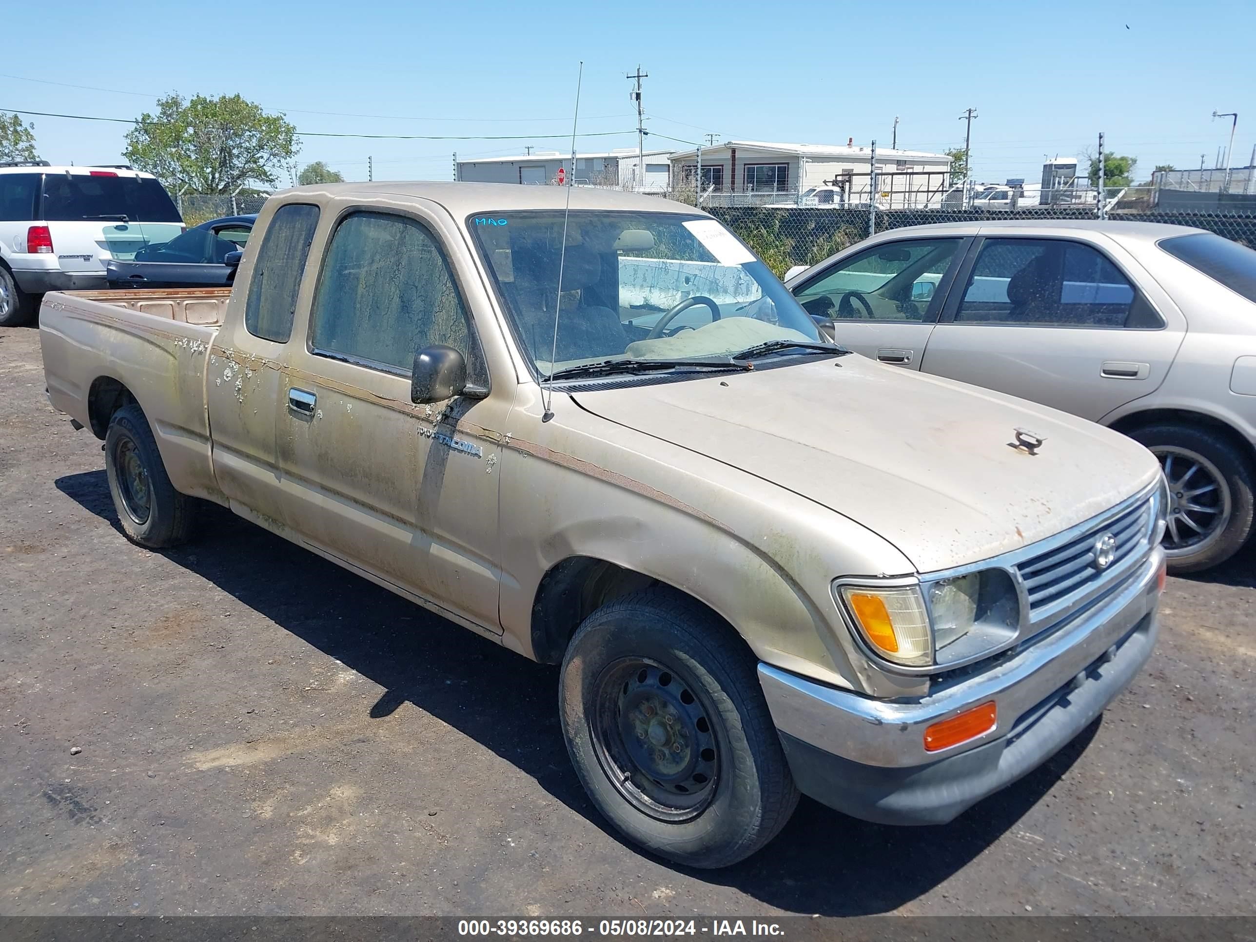 Photo 0 VIN: 4TAUN53B4SZ083844 - TOYOTA TACOMA 