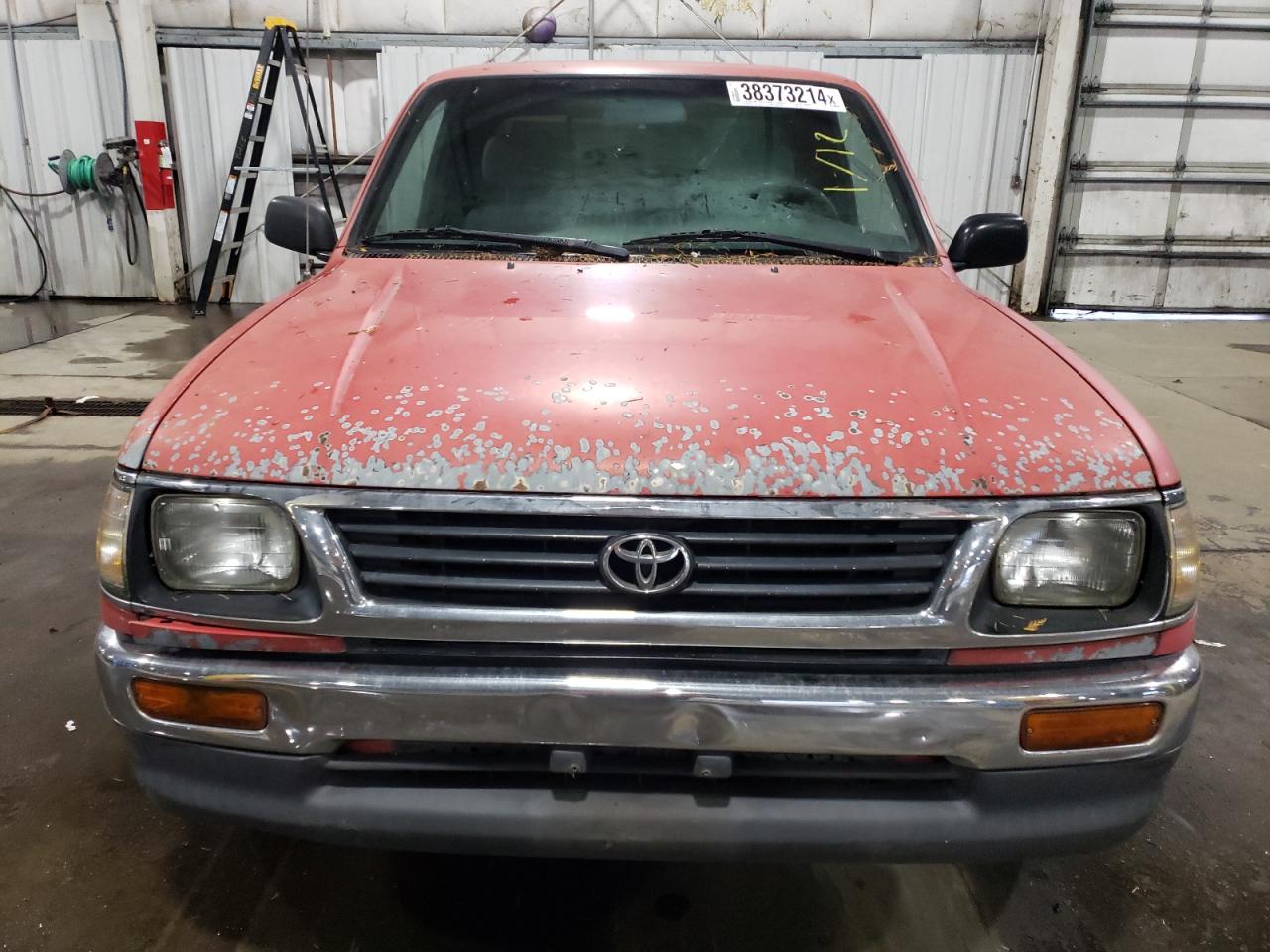 Photo 4 VIN: 4TAUN53B6SZ041725 - TOYOTA TACOMA 