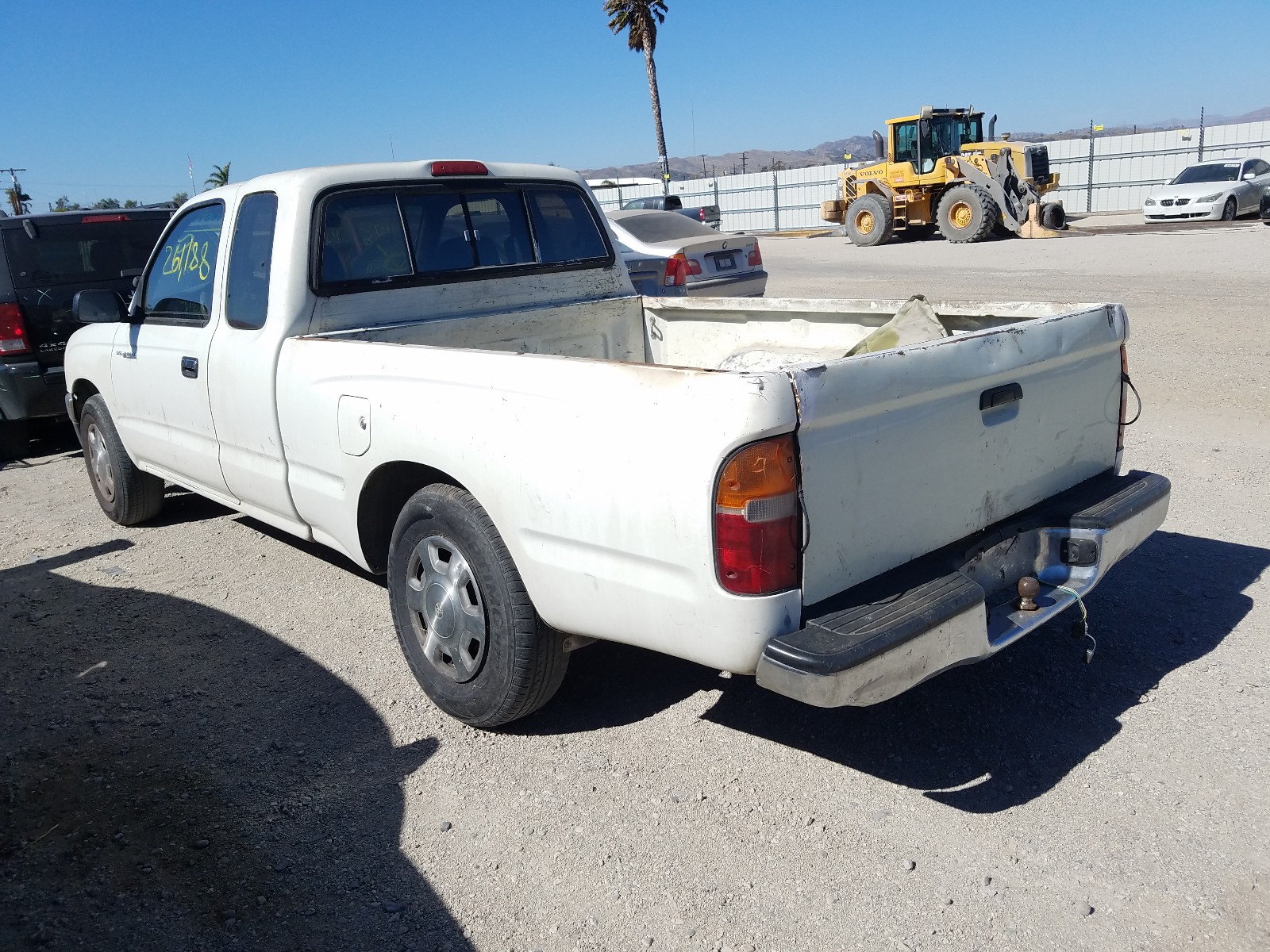 Photo 2 VIN: 4TAVL52N1VZ259601 - TOYOTA TACOMA XTR 