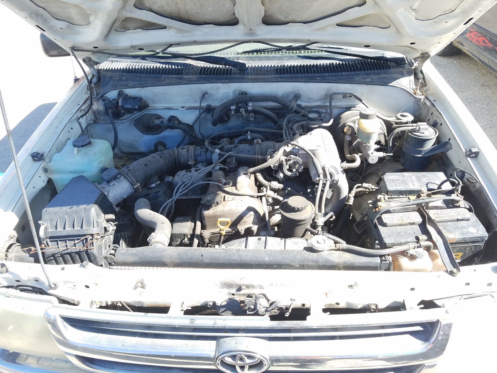 Photo 6 VIN: 4TAVL52N1VZ259601 - TOYOTA TACOMA XTR 