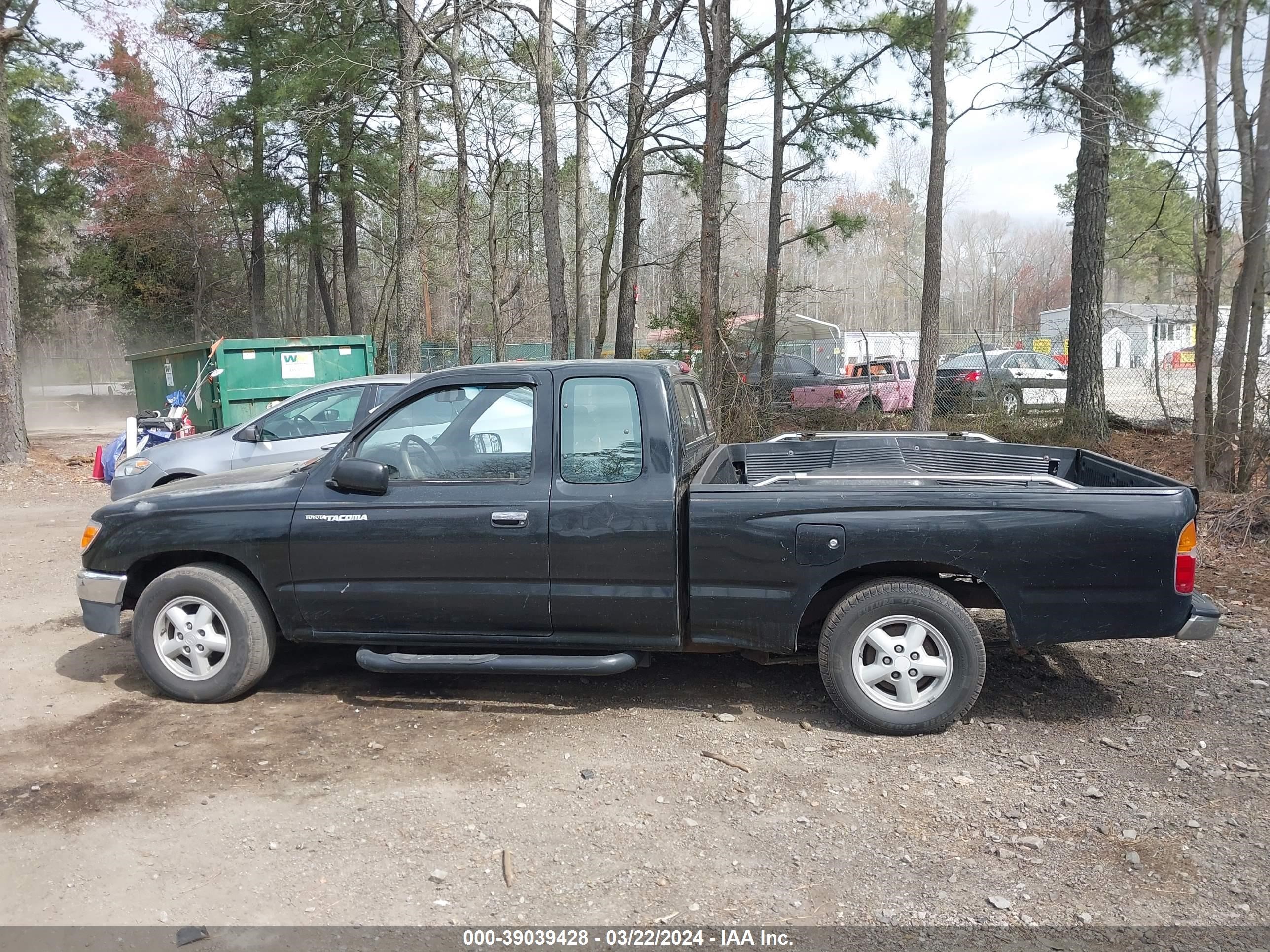 Photo 13 VIN: 4TAVL52N2VZ289996 - TOYOTA TACOMA 