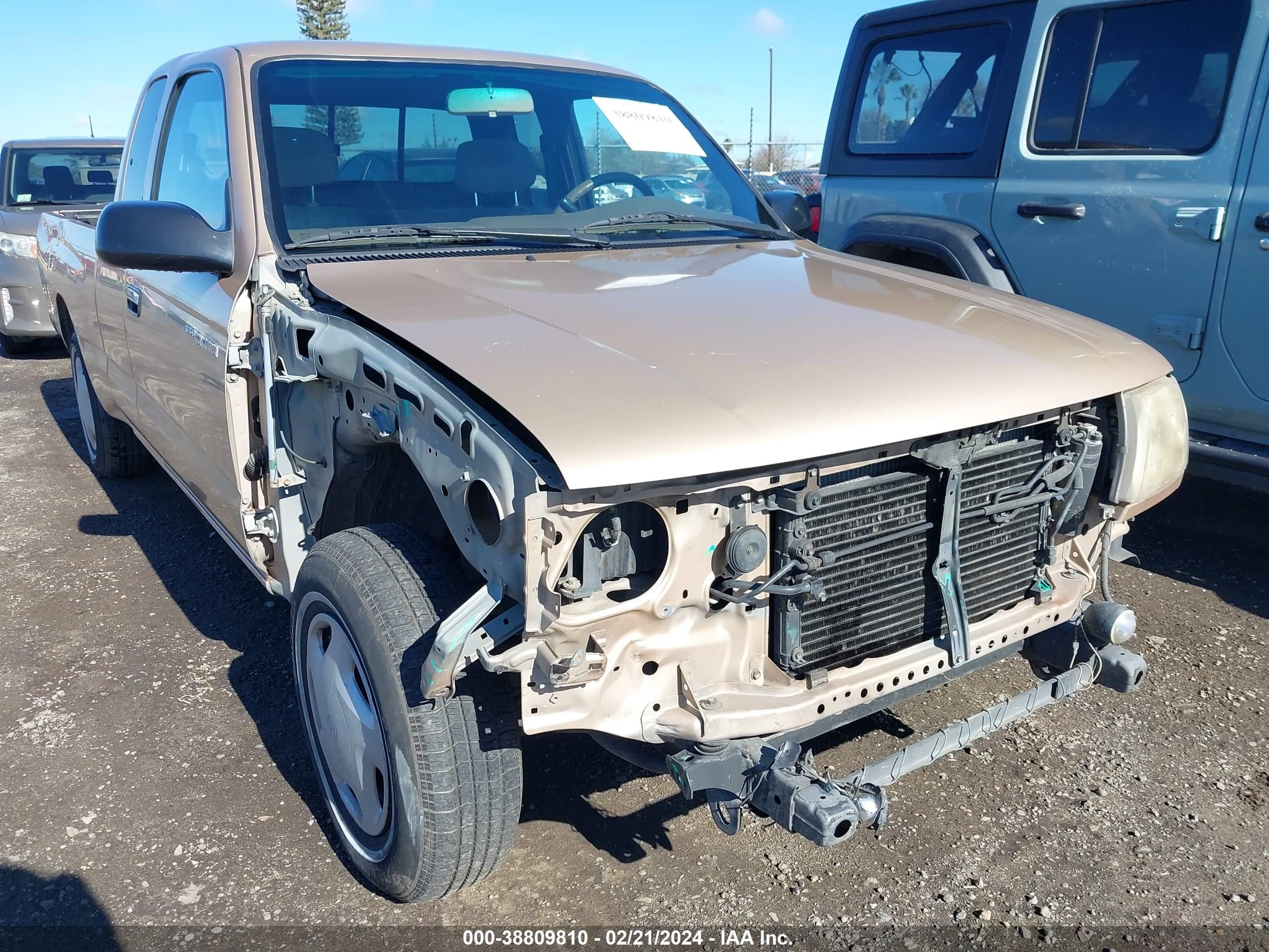 Photo 5 VIN: 4TAVL52N2YZ599974 - TOYOTA TACOMA 