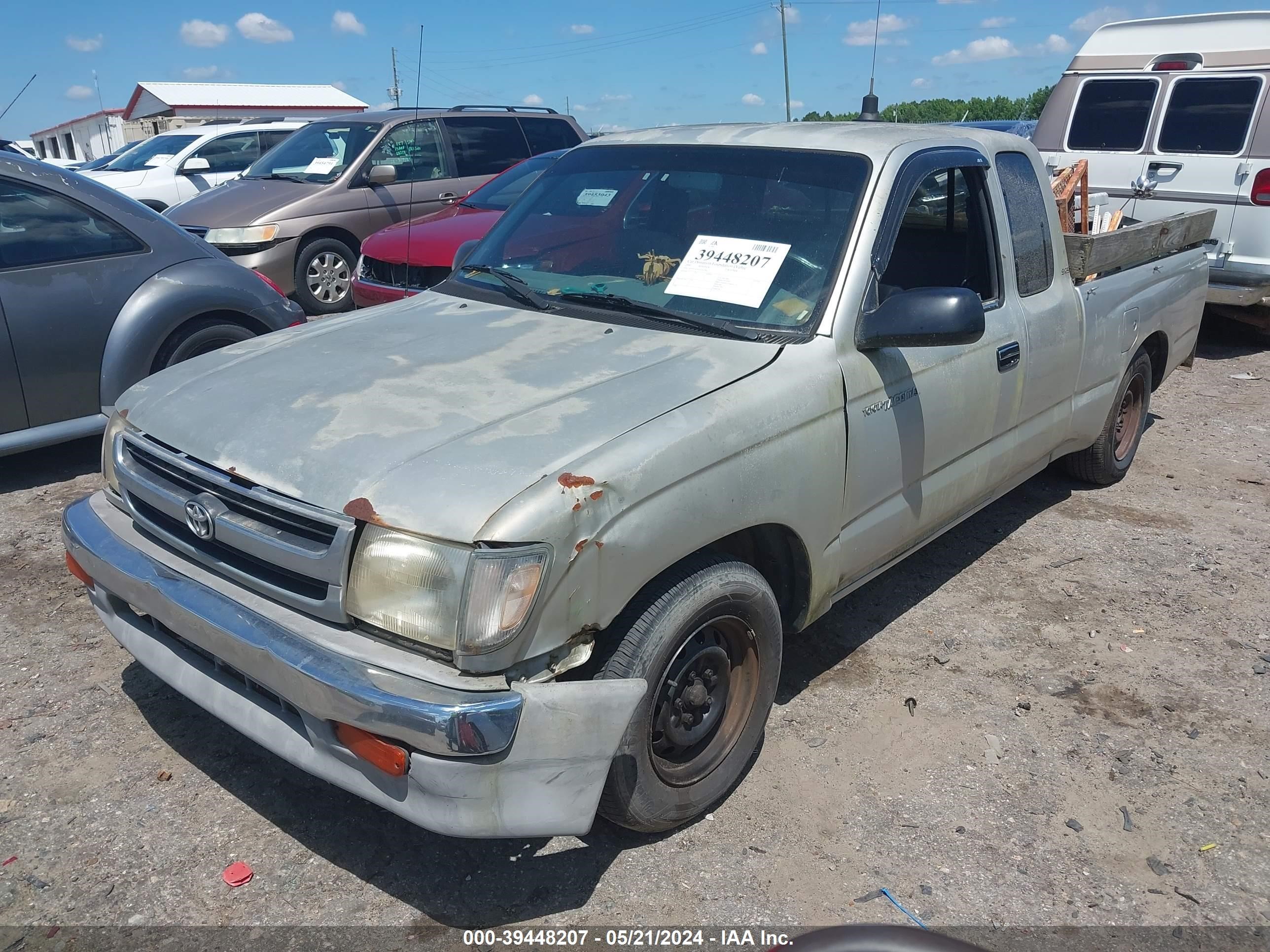 Photo 1 VIN: 4TAVL52N4YZ627905 - TOYOTA TACOMA 