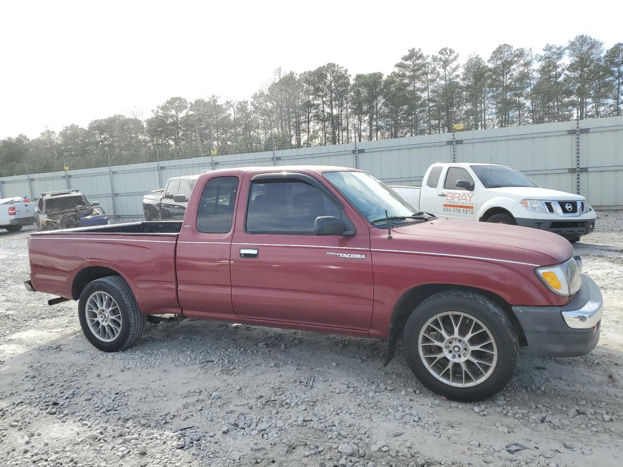 Photo 3 VIN: 4TAVL52N6XZ536830 - TOYOTA TACOMA 