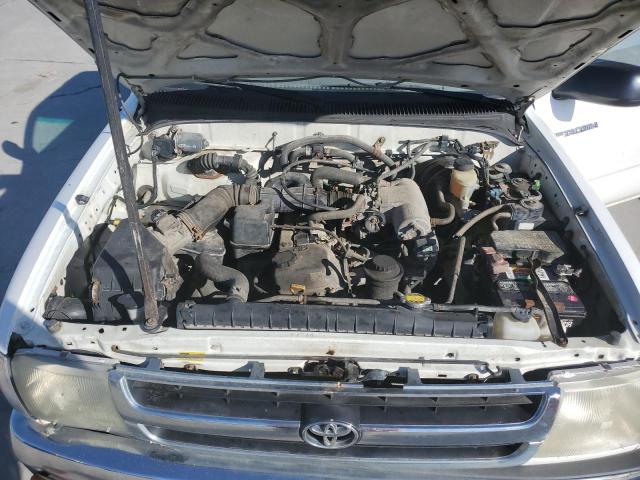 Photo 10 VIN: 4TAVL52N6YZ605727 - TOYOTA TACOMA 