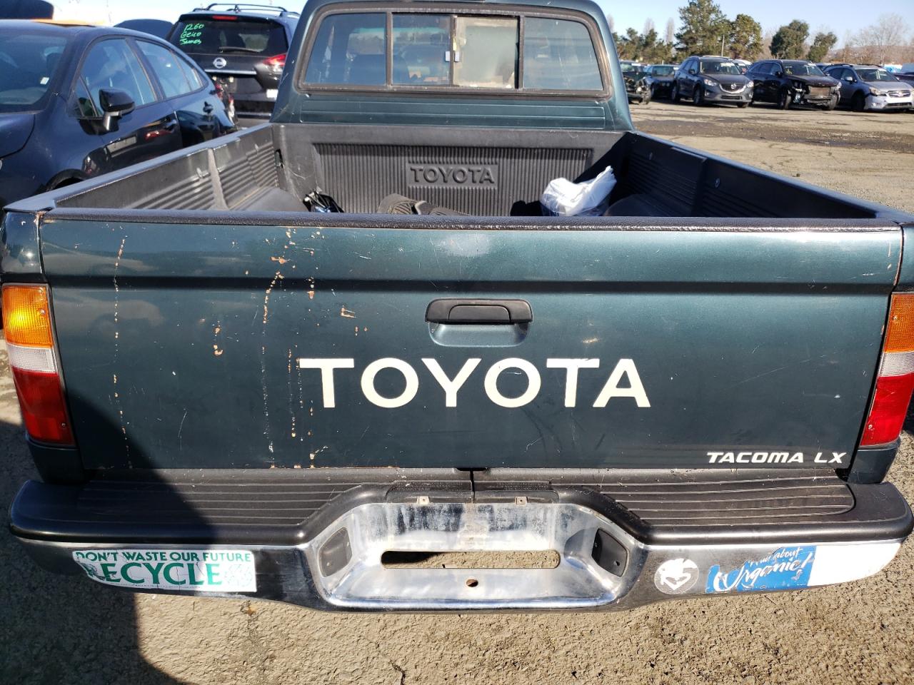 Photo 5 VIN: 4TAVL52N7VZ271378 - TOYOTA TACOMA 