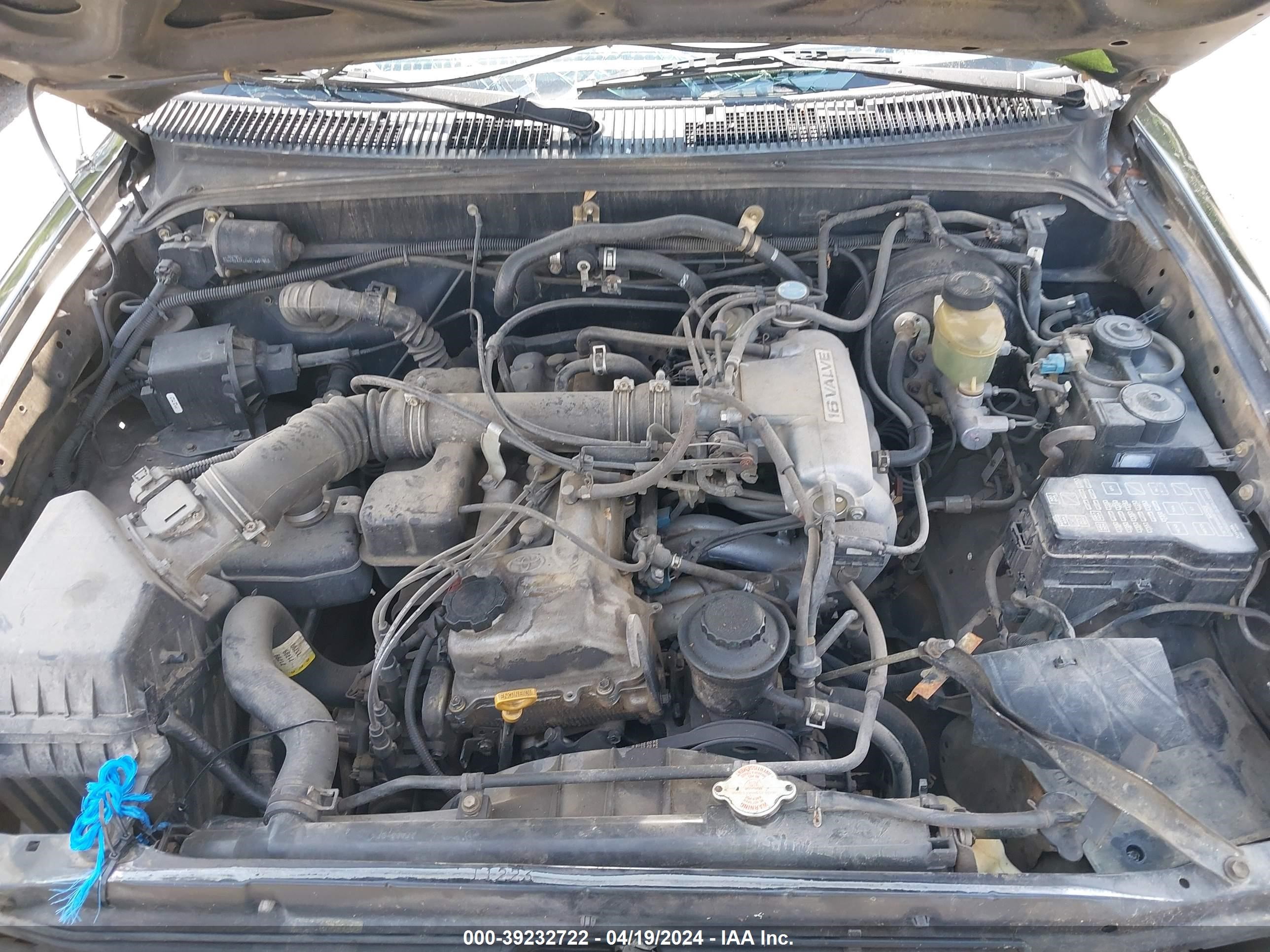 Photo 9 VIN: 4TAVL52N7WZ045391 - TOYOTA TACOMA 