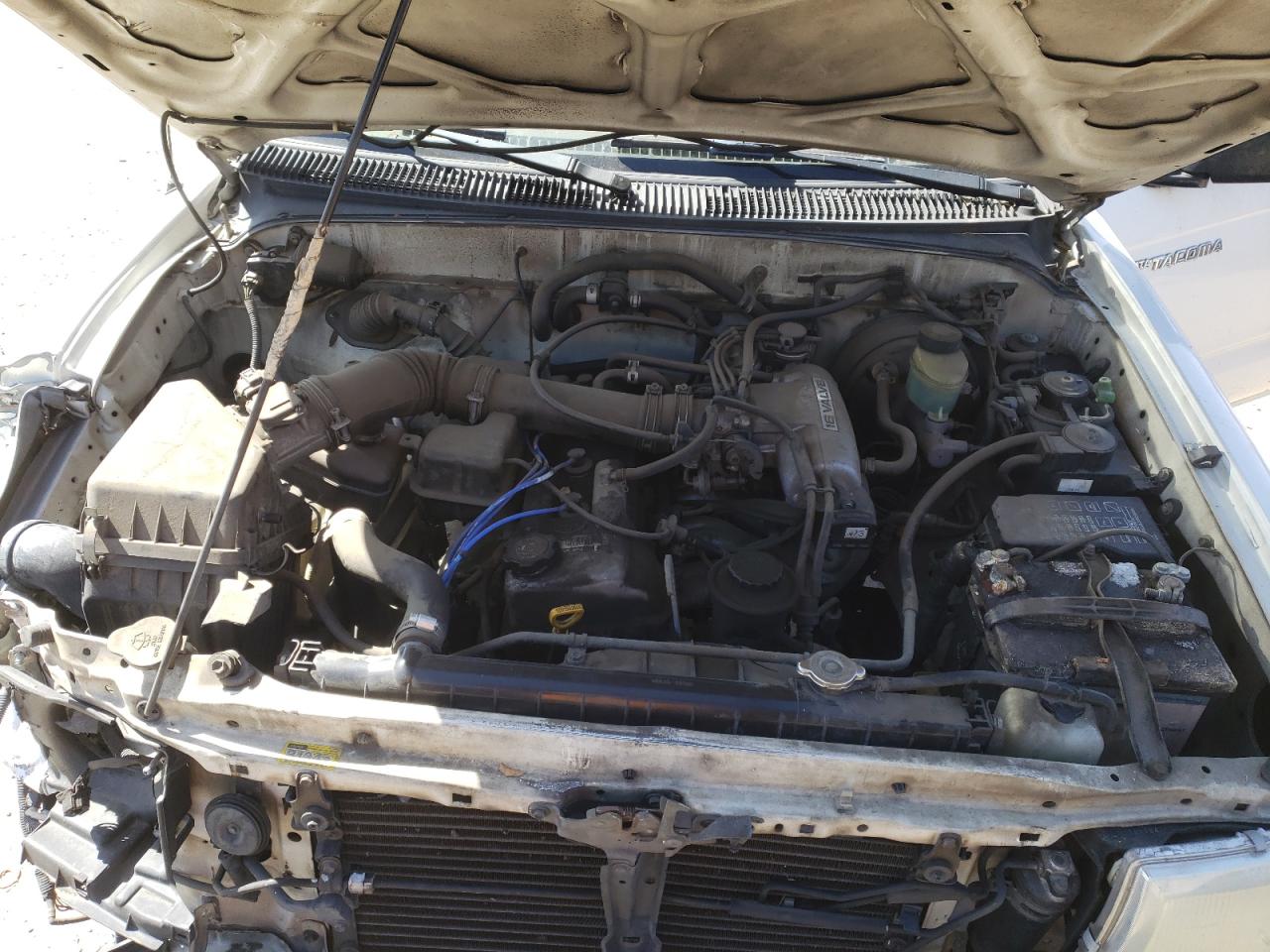 Photo 10 VIN: 4TAVL52N7XZ539817 - TOYOTA TACOMA 