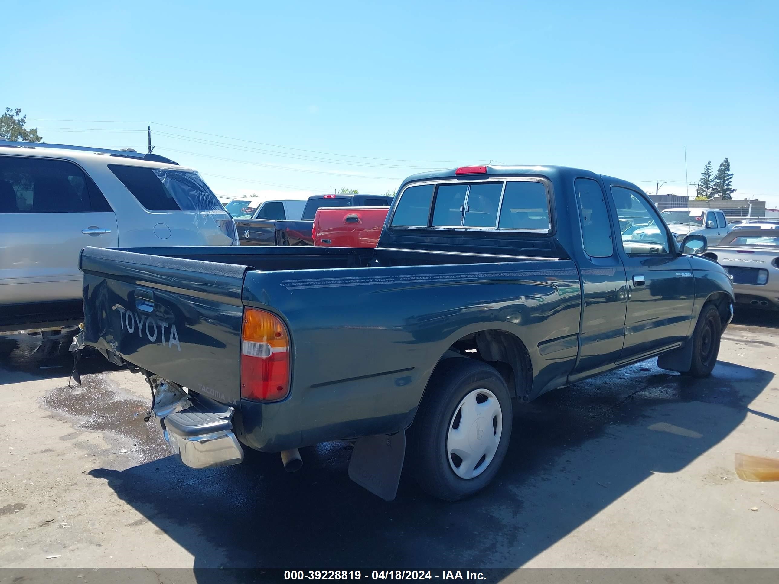 Photo 3 VIN: 4TAVL52N8TZ123799 - TOYOTA TACOMA 