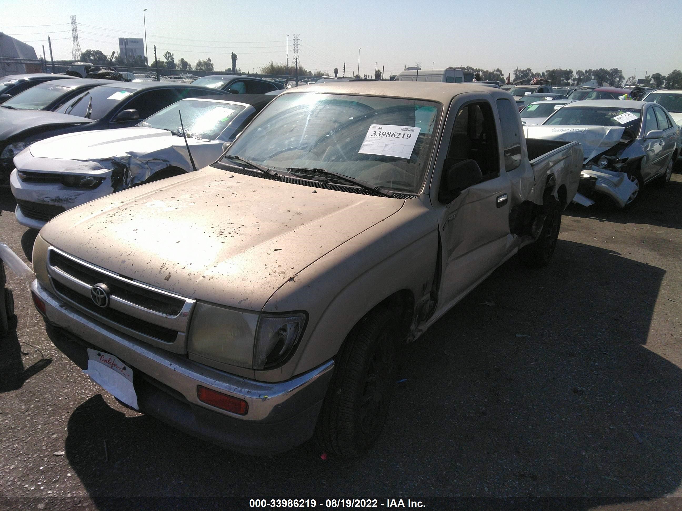 Photo 1 VIN: 4TAVL52N8VZ260762 - TOYOTA TACOMA 