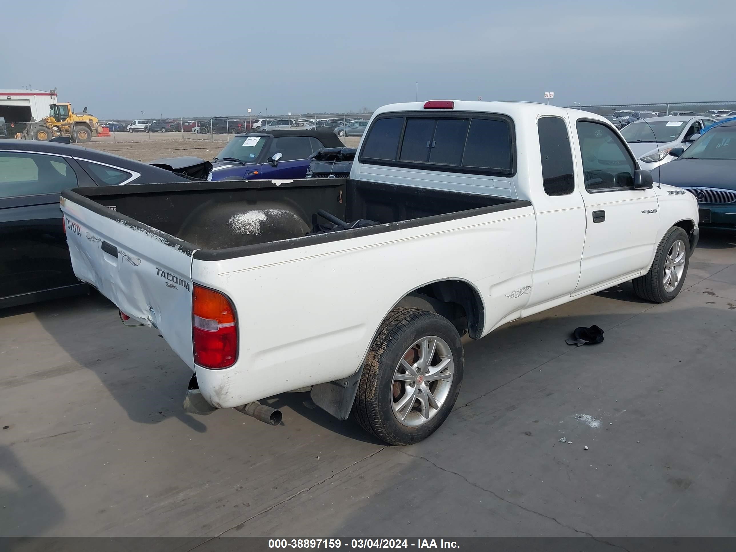 Photo 3 VIN: 4TAVL52N9XZ475070 - TOYOTA TACOMA 