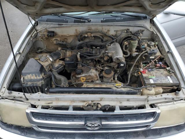 Photo 10 VIN: 4TAVL52N9YZ630802 - TOYOTA TACOMA XTR 