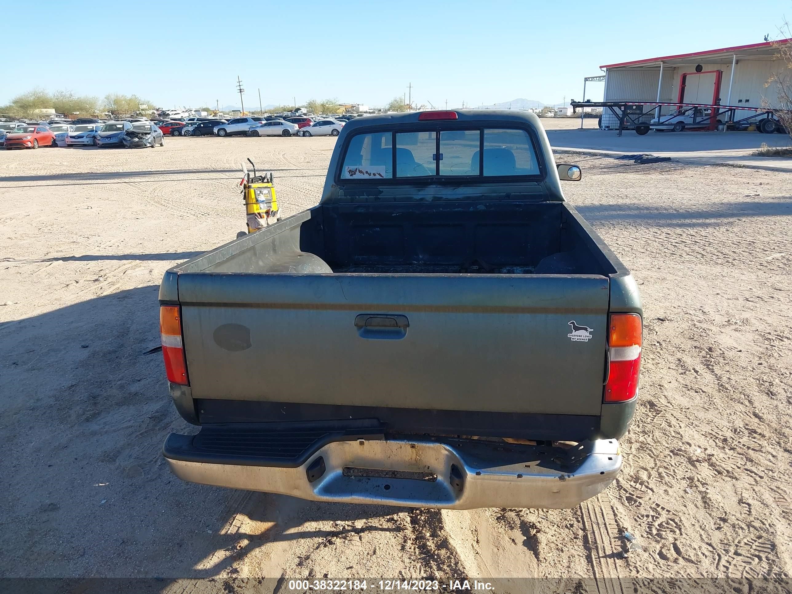 Photo 15 VIN: 4TAVN52N3VZ308906 - TOYOTA TACOMA 