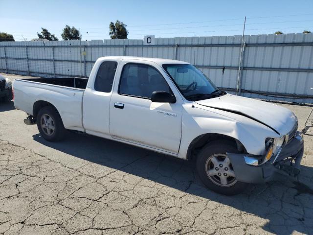 Photo 3 VIN: 4TAVN52N5YZ671714 - TOYOTA TACOMA XTR 