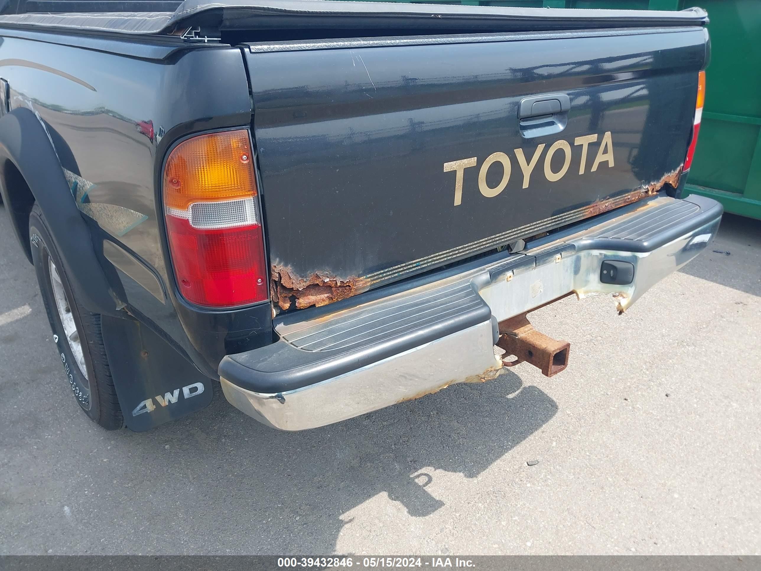 Photo 12 VIN: 4TAVN73K0SZ006422 - TOYOTA TACOMA 