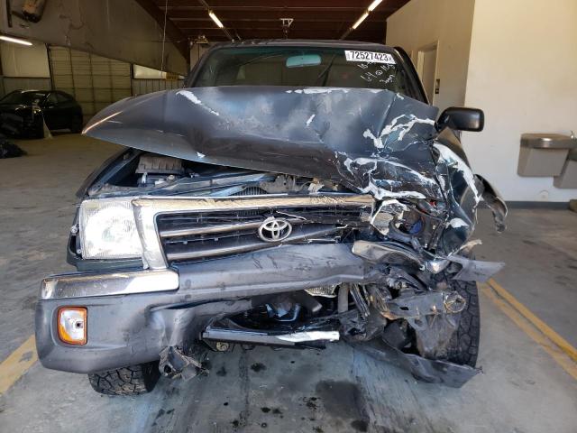 Photo 4 VIN: 4TAWM72N8WZ111993 - TOYOTA TACOMA 