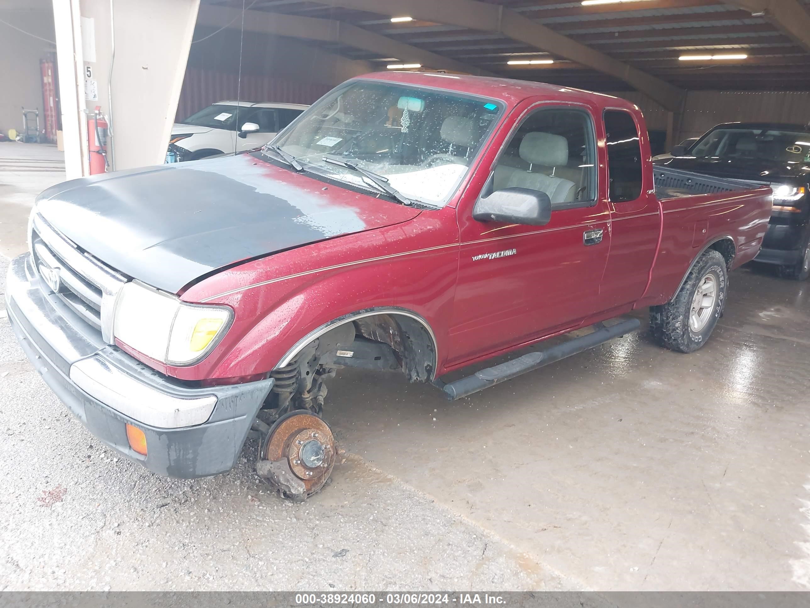 Photo 1 VIN: 4TAWM72N8YZ652187 - TOYOTA TACOMA 