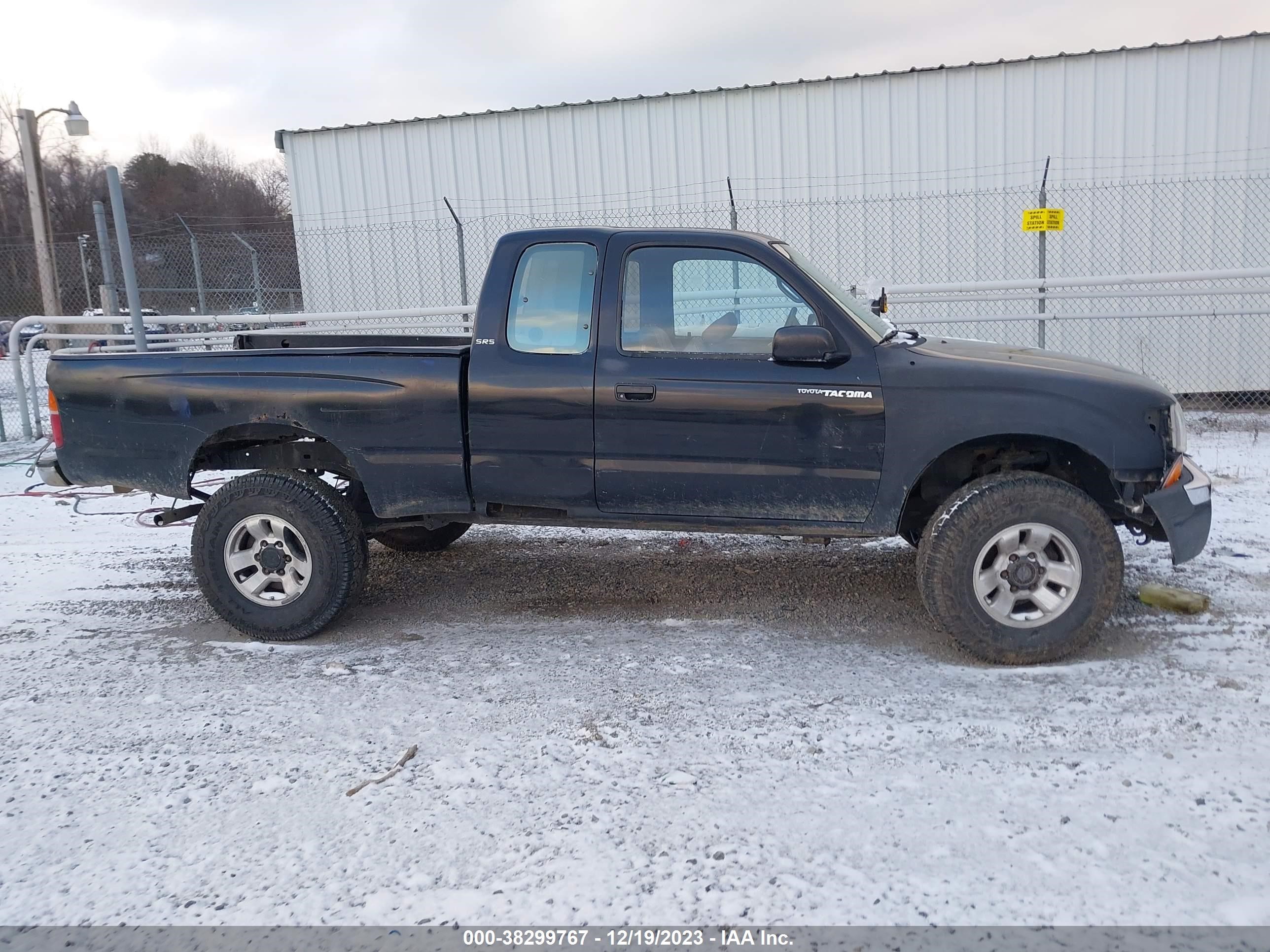 Photo 12 VIN: 4TAWM72N9WZ092242 - TOYOTA TACOMA 