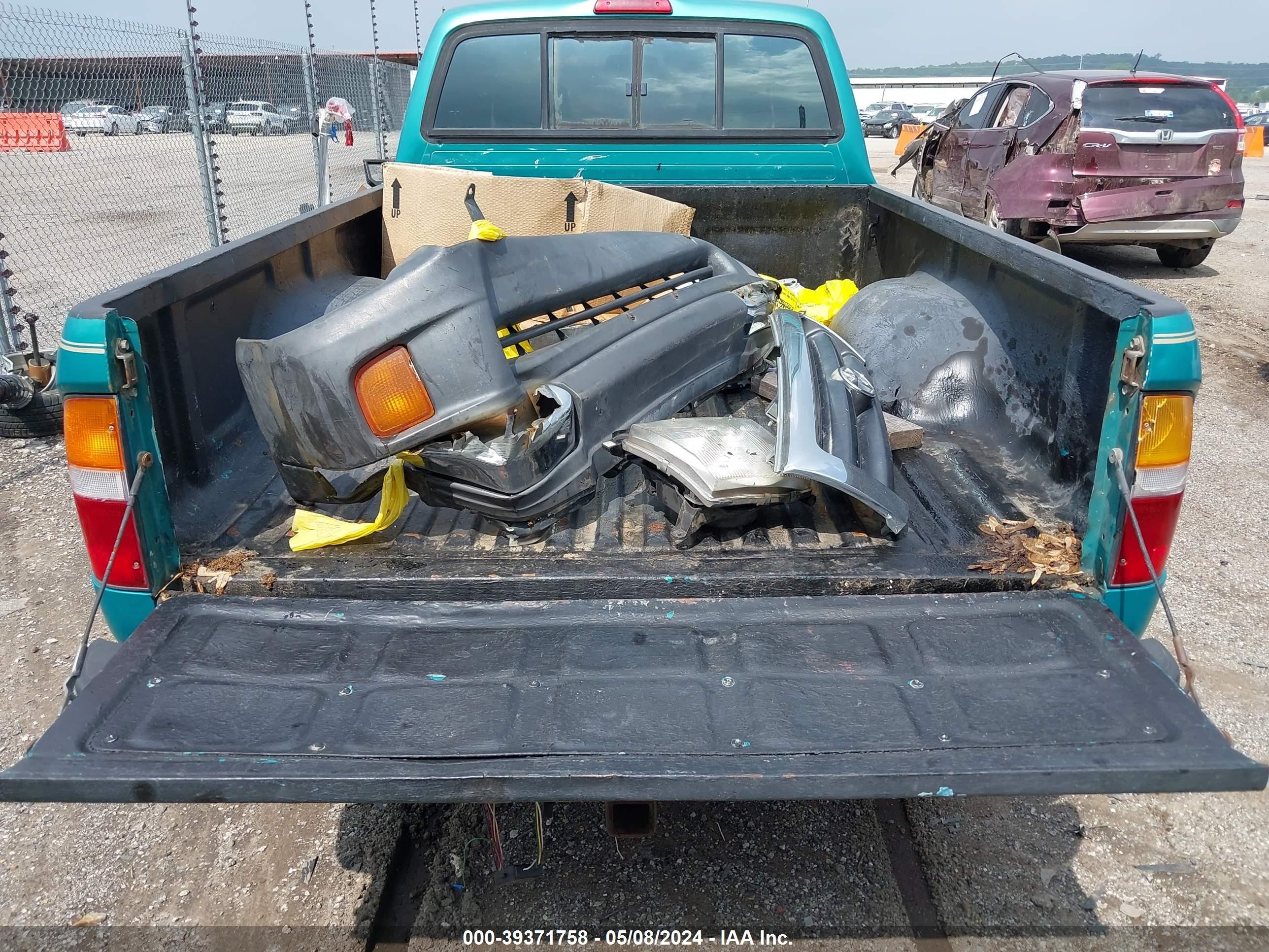 Photo 12 VIN: 4TAWM72N9WZ110707 - TOYOTA TACOMA 