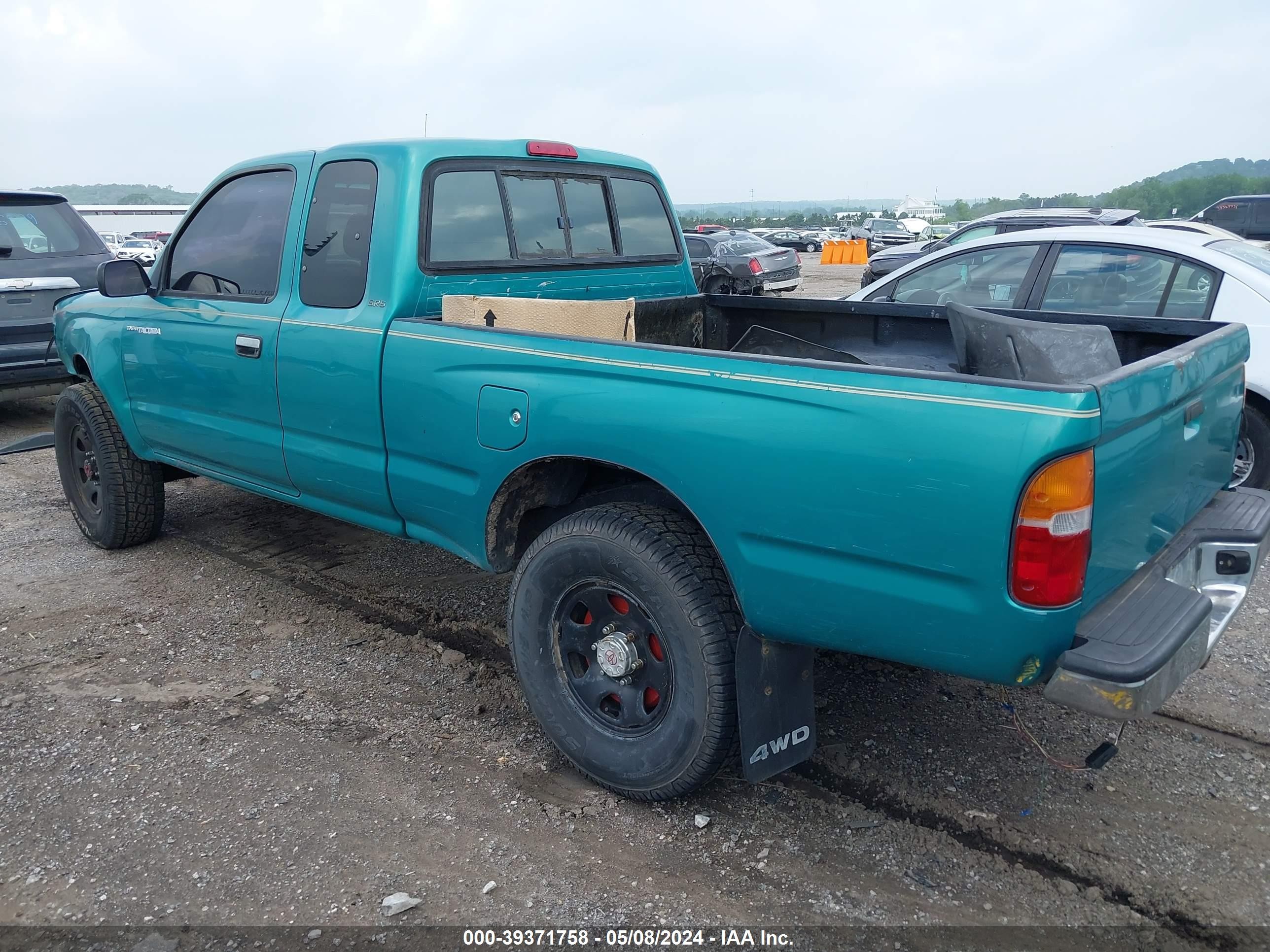 Photo 2 VIN: 4TAWM72N9WZ110707 - TOYOTA TACOMA 