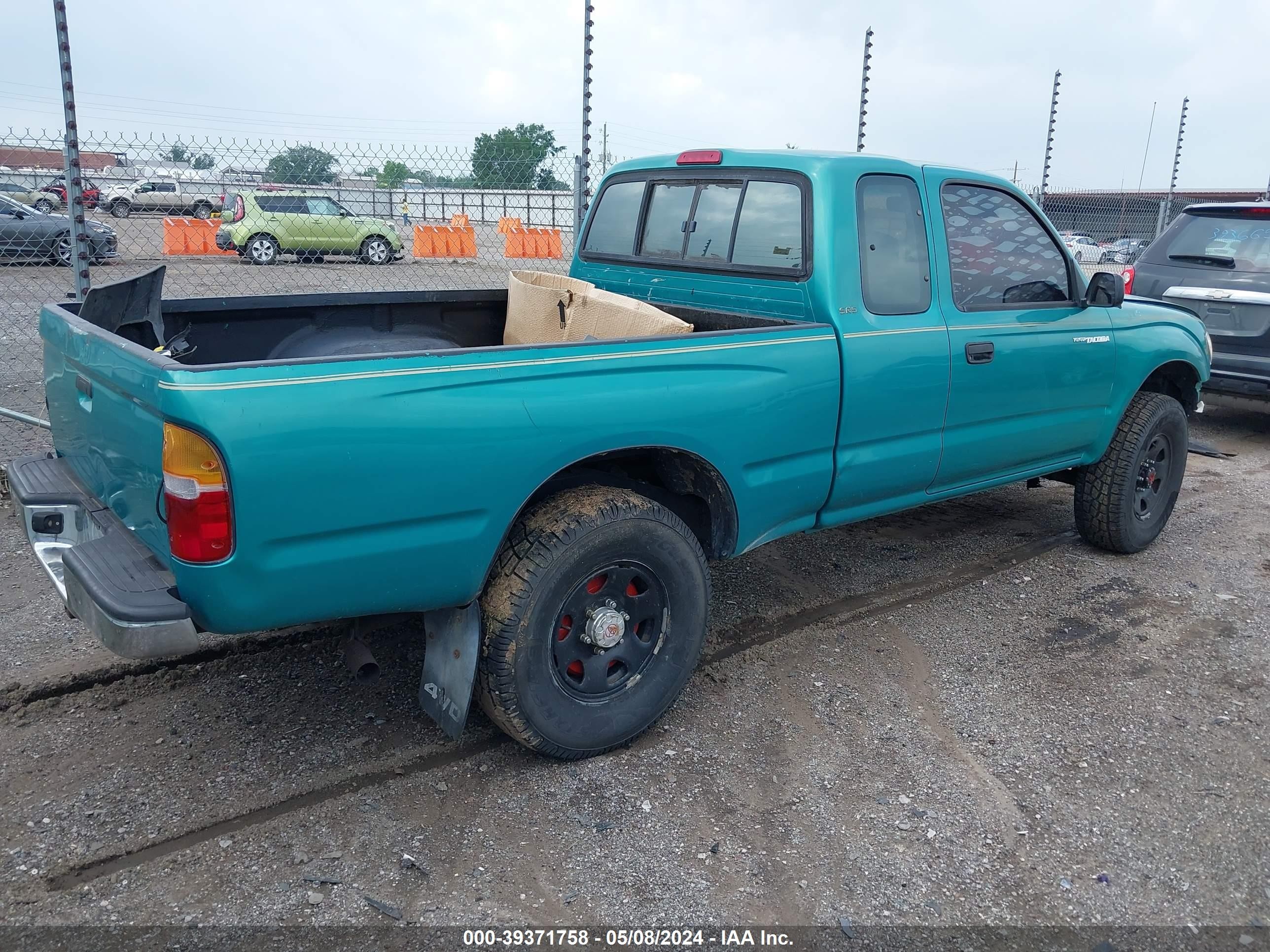 Photo 3 VIN: 4TAWM72N9WZ110707 - TOYOTA TACOMA 