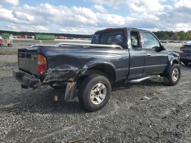 Photo 2 VIN: 4TAWN72N0YZ679817 - TOYOTA TACOMA XTR 