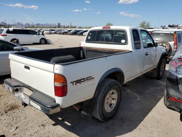 Photo 2 VIN: 4TAWN72N2XZ452627 - TOYOTA TACOMA XTR 