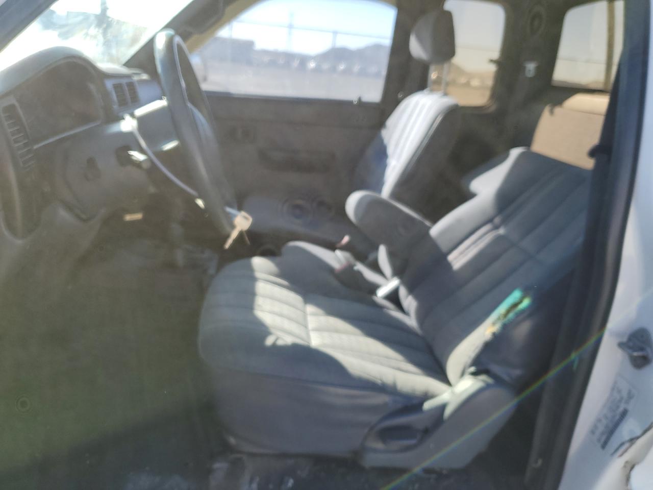 Photo 6 VIN: 4TAWN72N4VZ247713 - TOYOTA TACOMA 