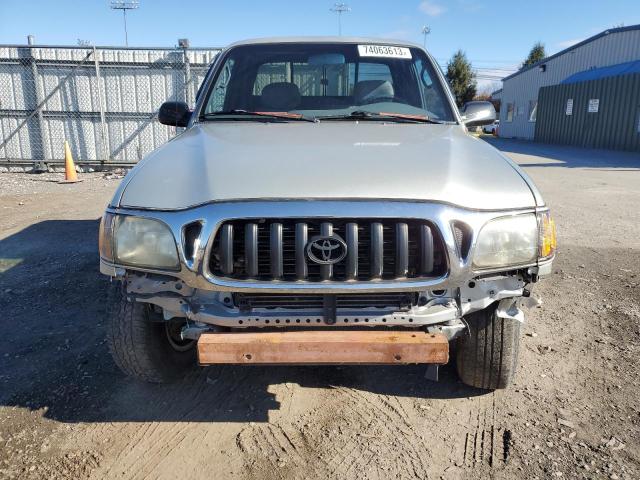 Photo 4 VIN: 4TAWN72N4YZ575606 - TOYOTA TACOMA 