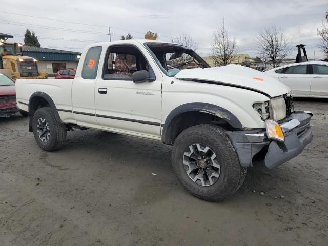 Photo 3 VIN: 4TAWN72N5WZ076021 - TOYOTA TACOMA XTR 