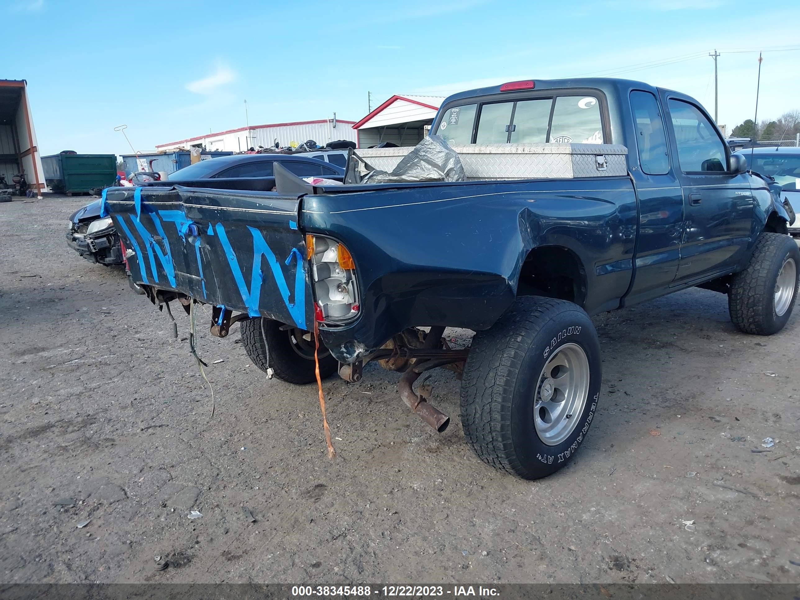 Photo 3 VIN: 4TAWN72N5WZ120566 - TOYOTA TACOMA 