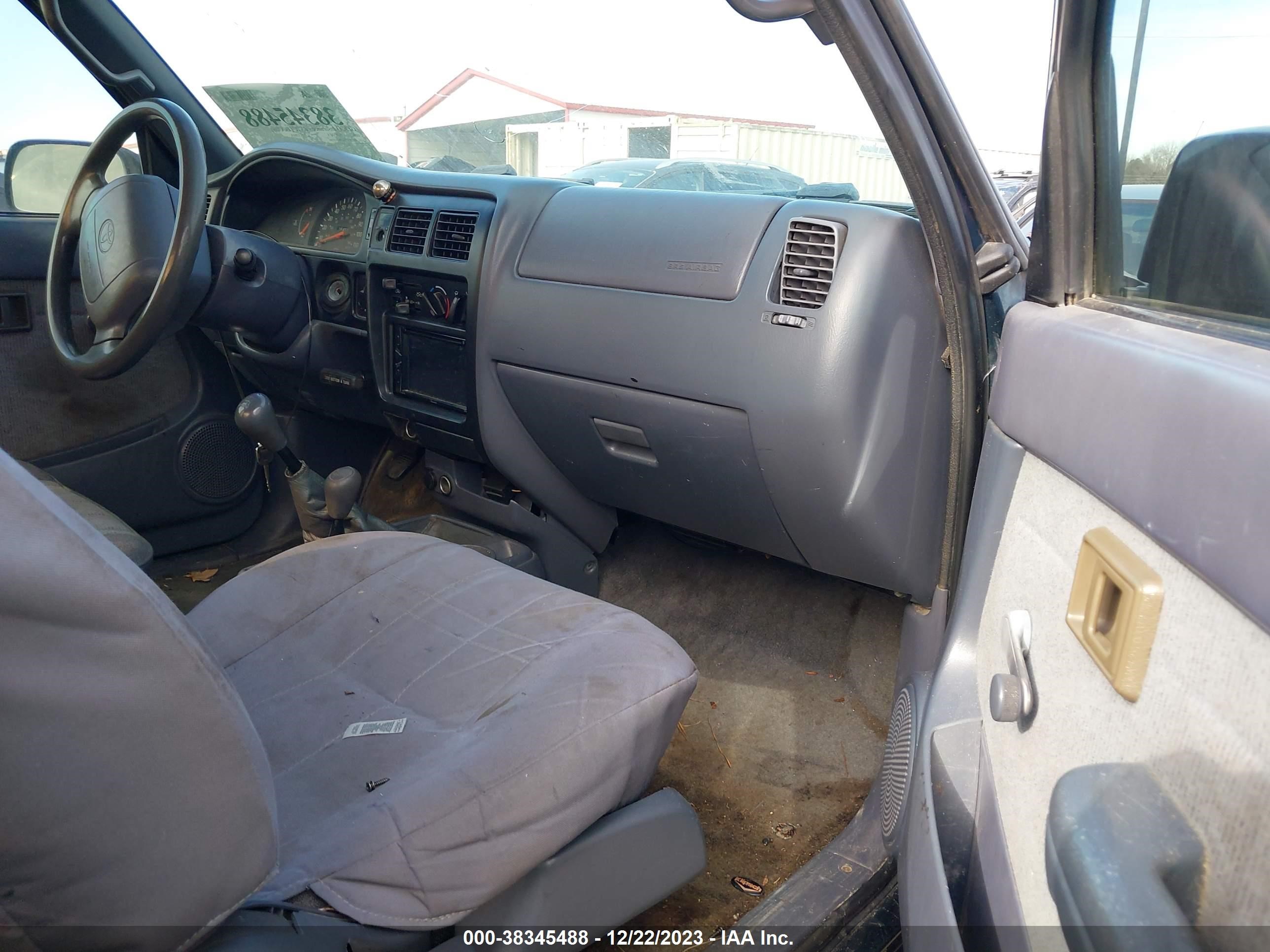 Photo 4 VIN: 4TAWN72N5WZ120566 - TOYOTA TACOMA 